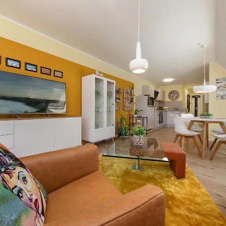 Bernsteinsuite Lägenhet *